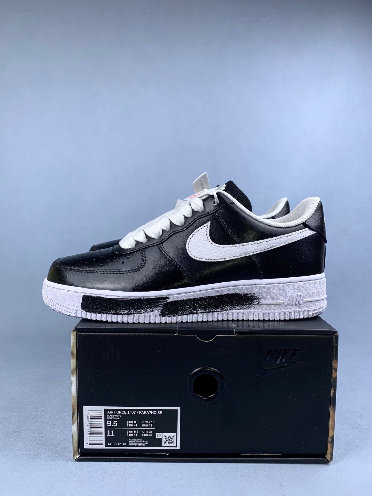 NIKE Air Force 1 Sneakers