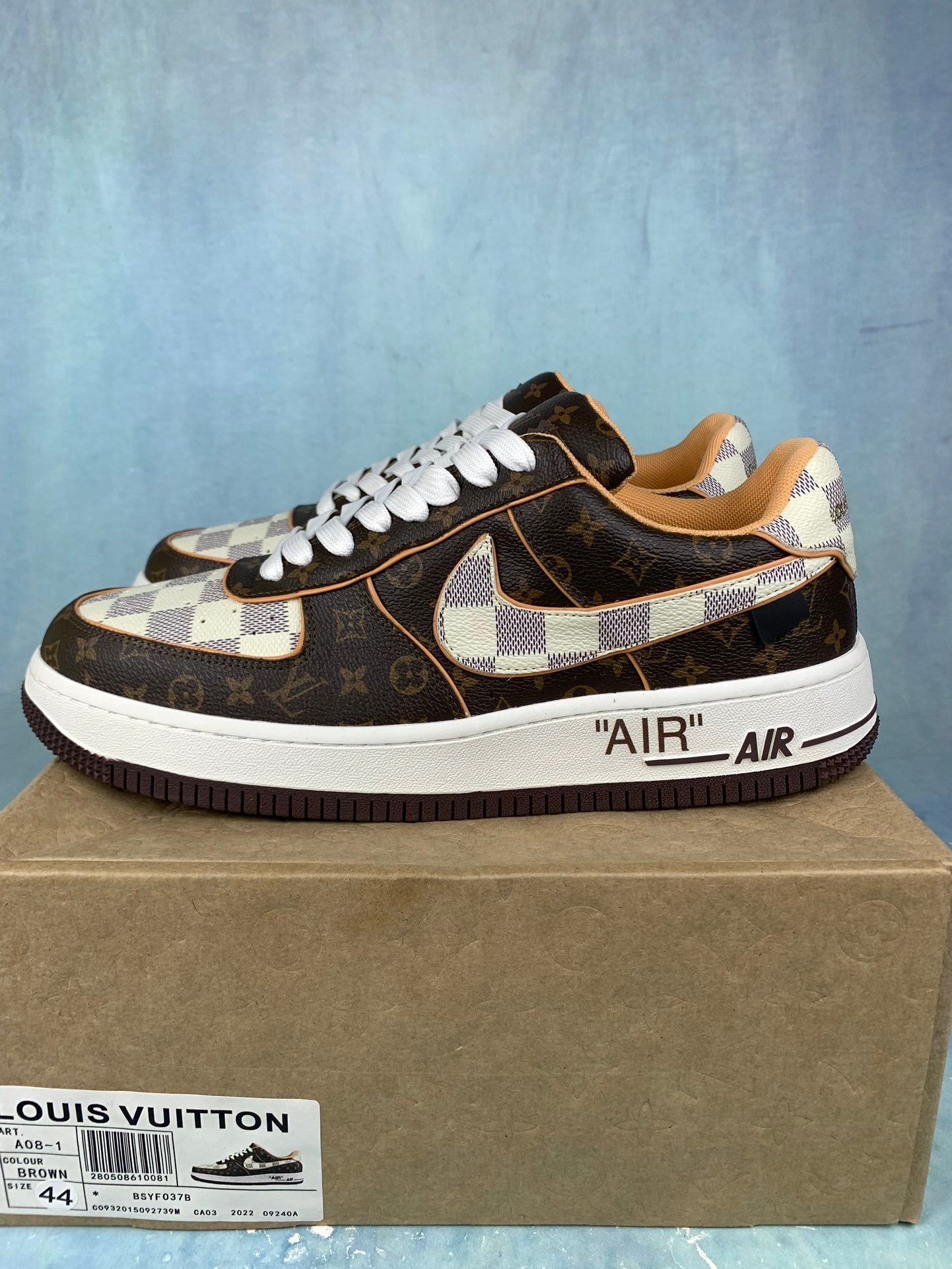 NIKE Air Force 1 Sneakers