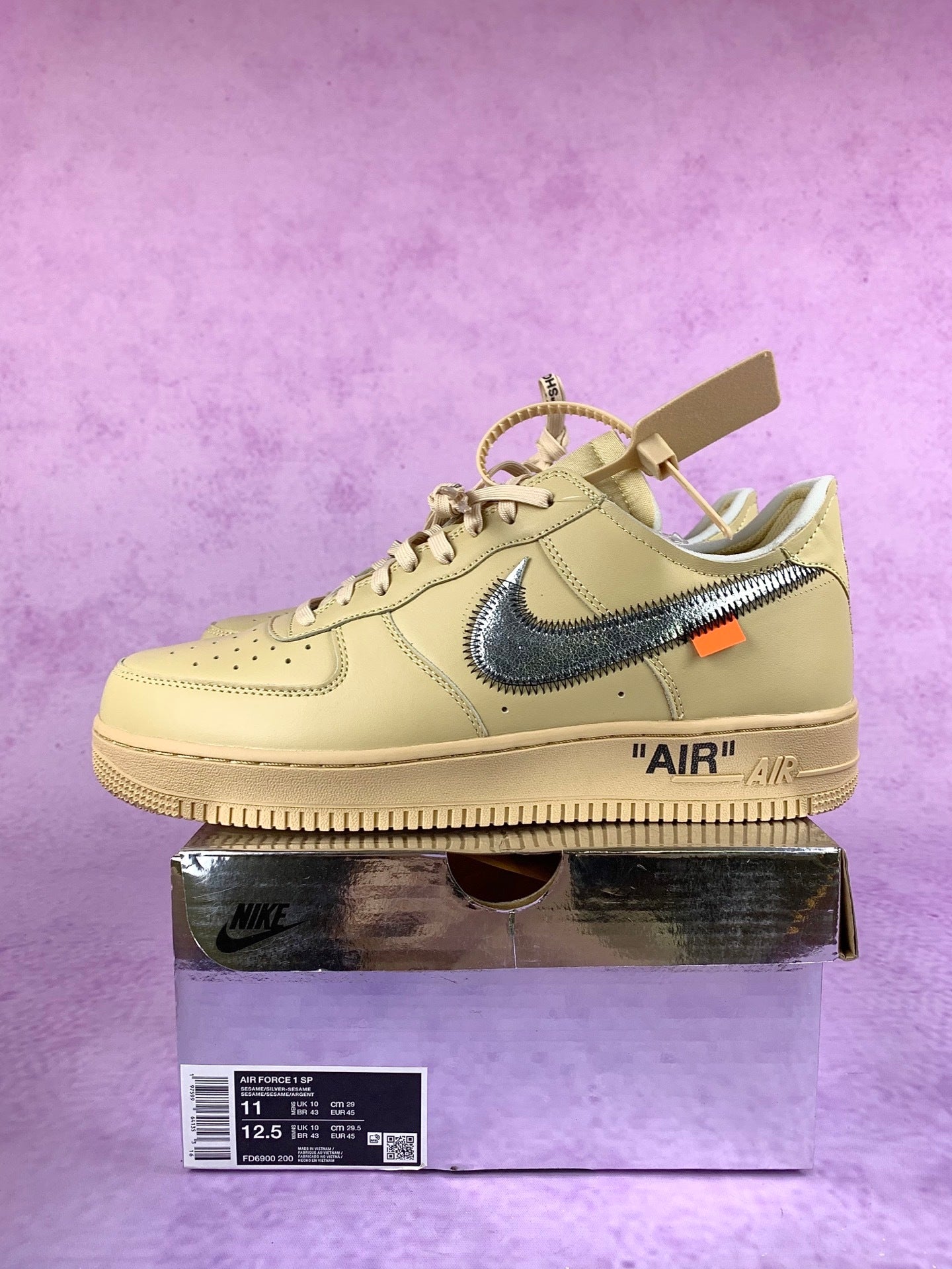 NIKE Air Force 1 Sneakers