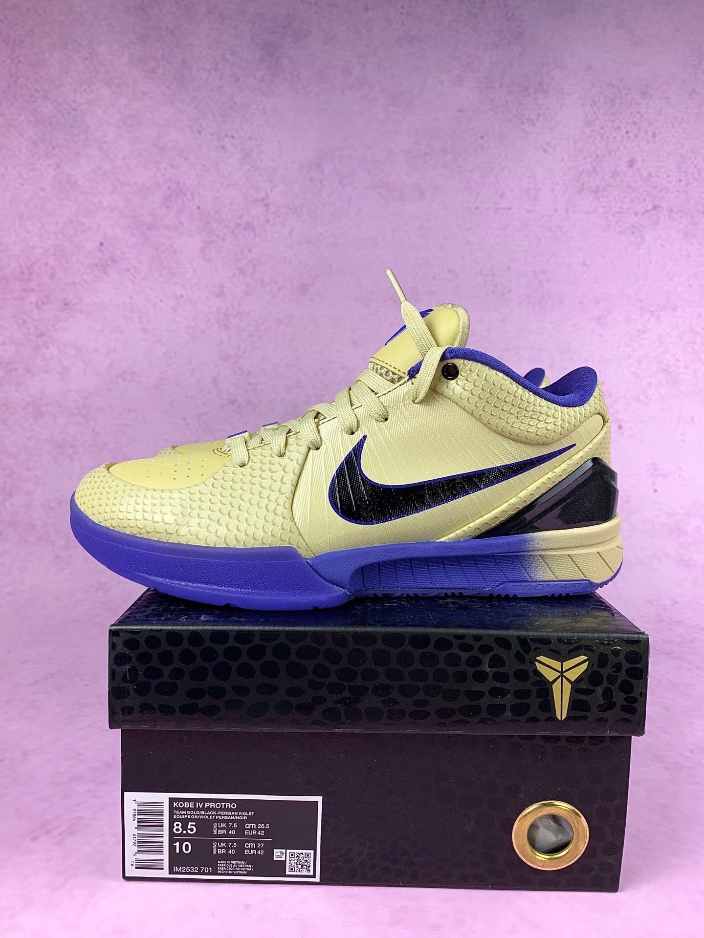 NIKE ZK4 Zoom Kobe 4 Basketball Shoes