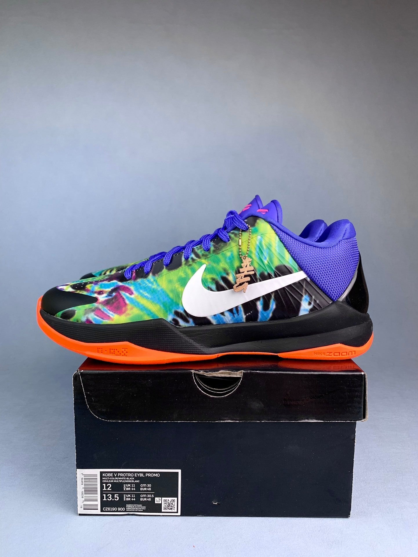 NIKE ZK5 Zoom Kobe 5 Basketball Shoes