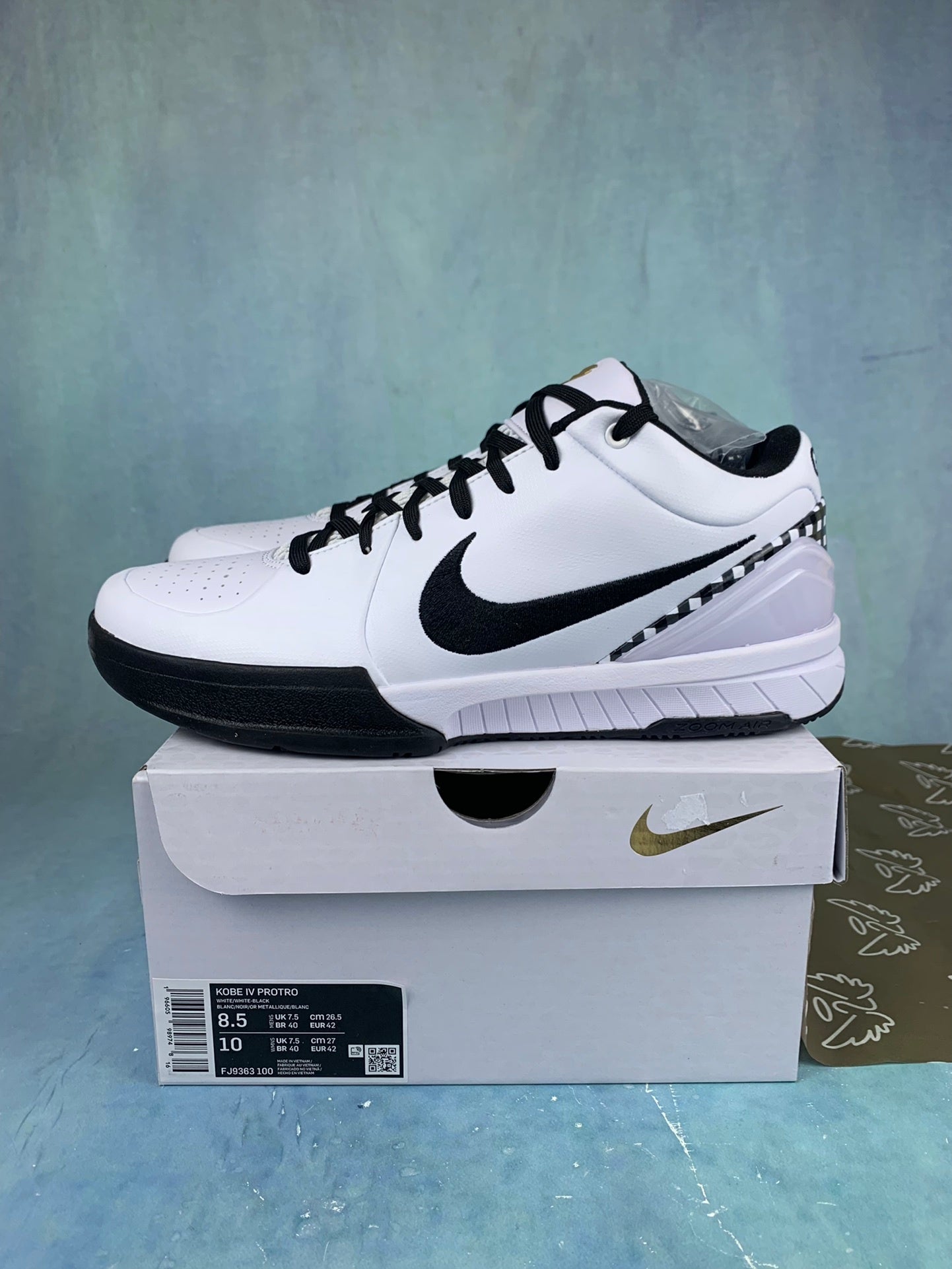NIKE ZK5 Zoom Kobe 5 Basketball Shoes