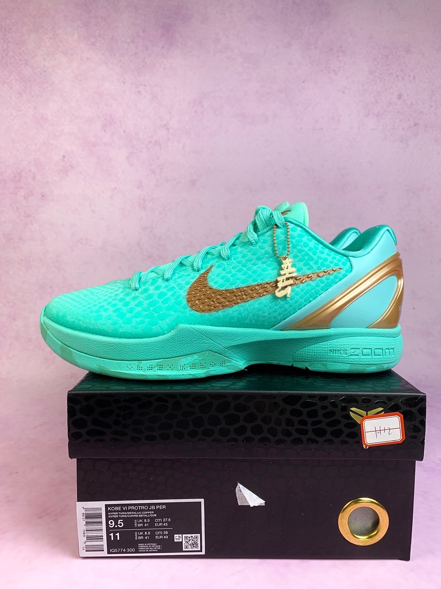 NIKE ZK4 Zoom Kobe 4 Basketball Shoes