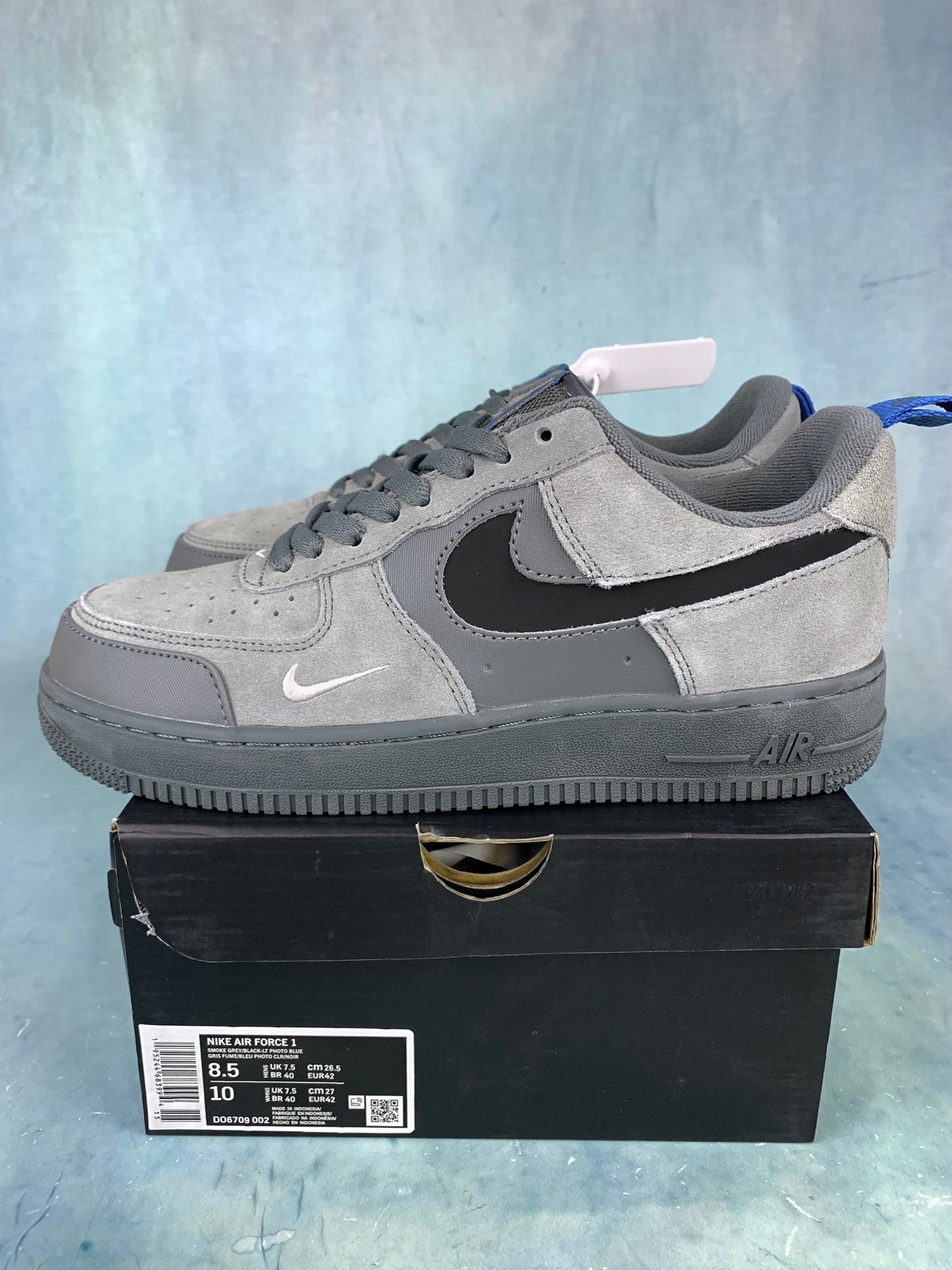 NIKE Air Force 1 Sneakers