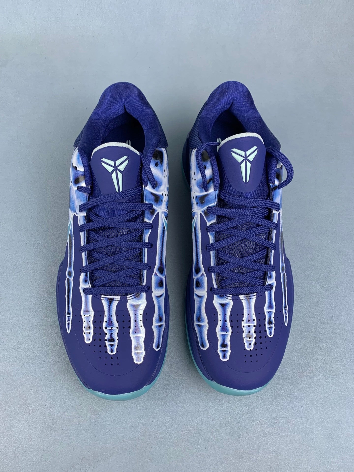 NIKE ZK5 Zoom Kobe 5 Basketball Shoes