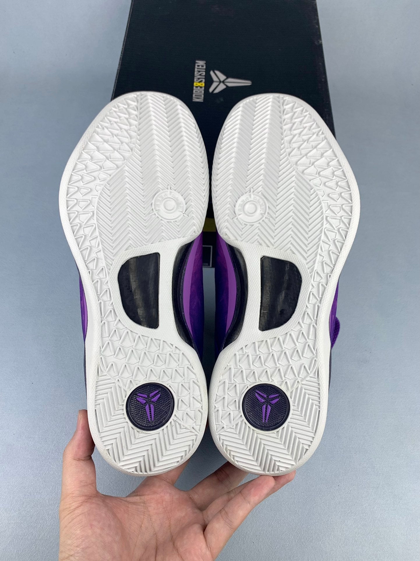 NIKE ZK8 Zoom Kobe 8 Basketball Shoes