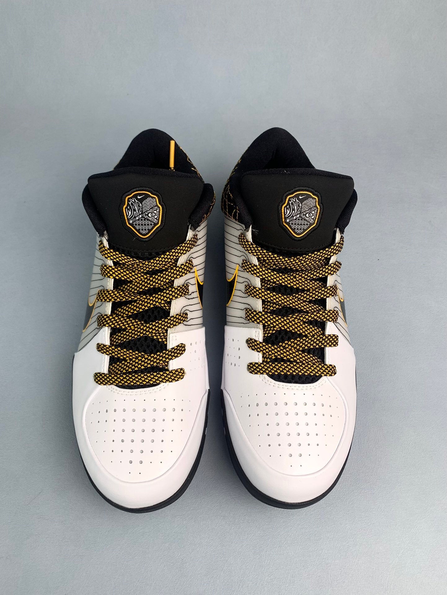 NIKE ZK4 Zoom Kobe 4 Basketball Shoes