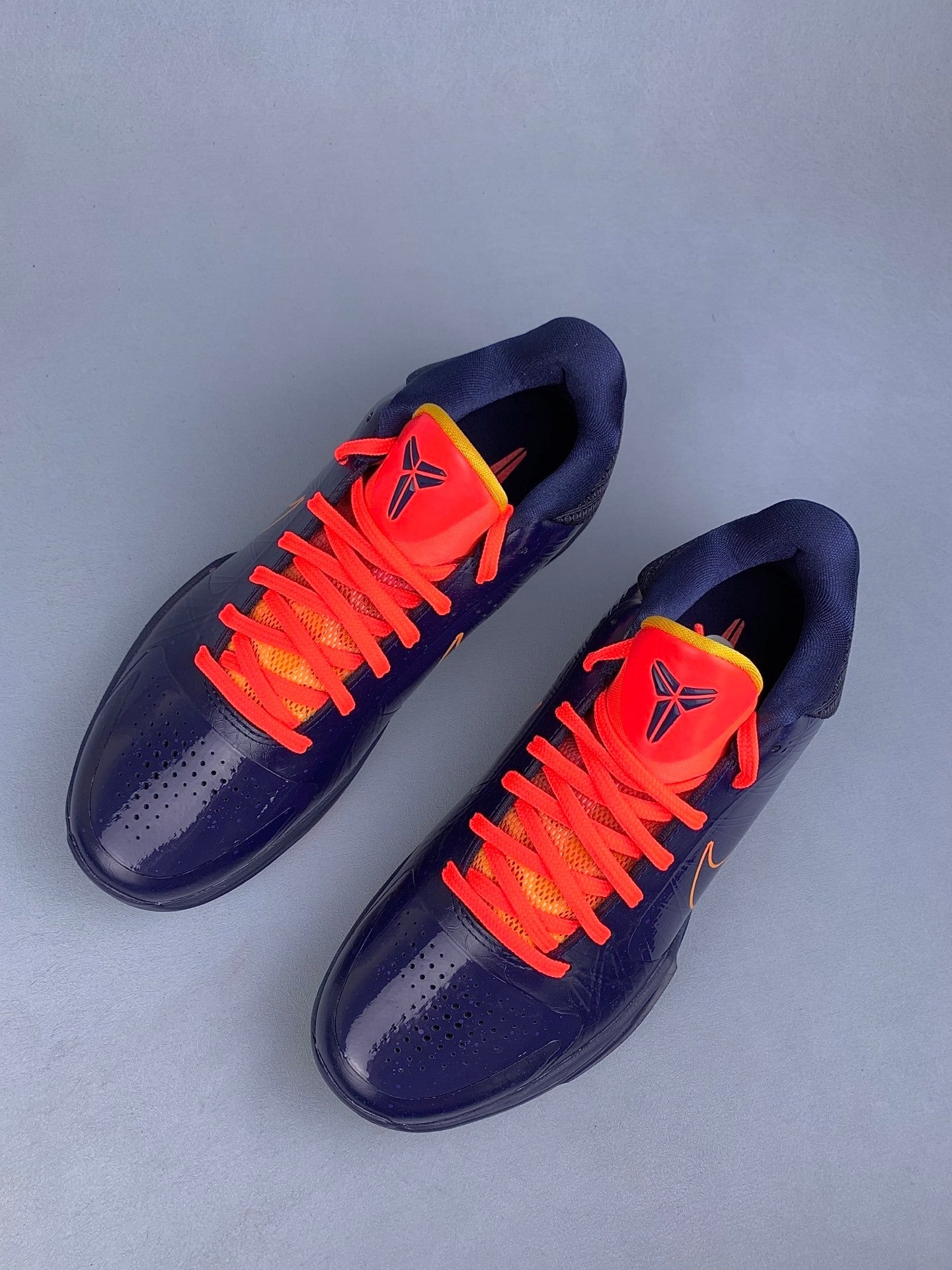 NIKE ZK5 Zoom Kobe 5 Basketball Shoes