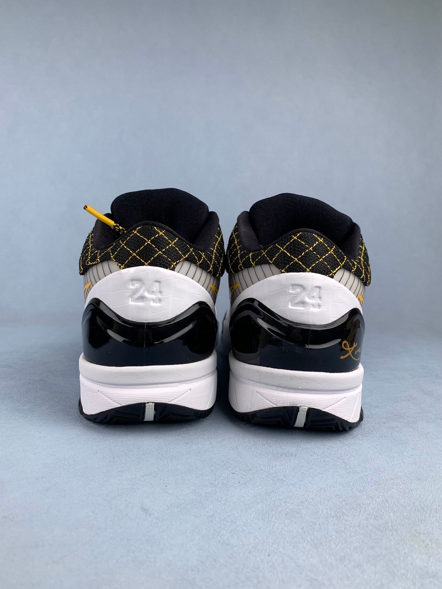 NIKE ZK4 Zoom Kobe 4 Basketball Shoes