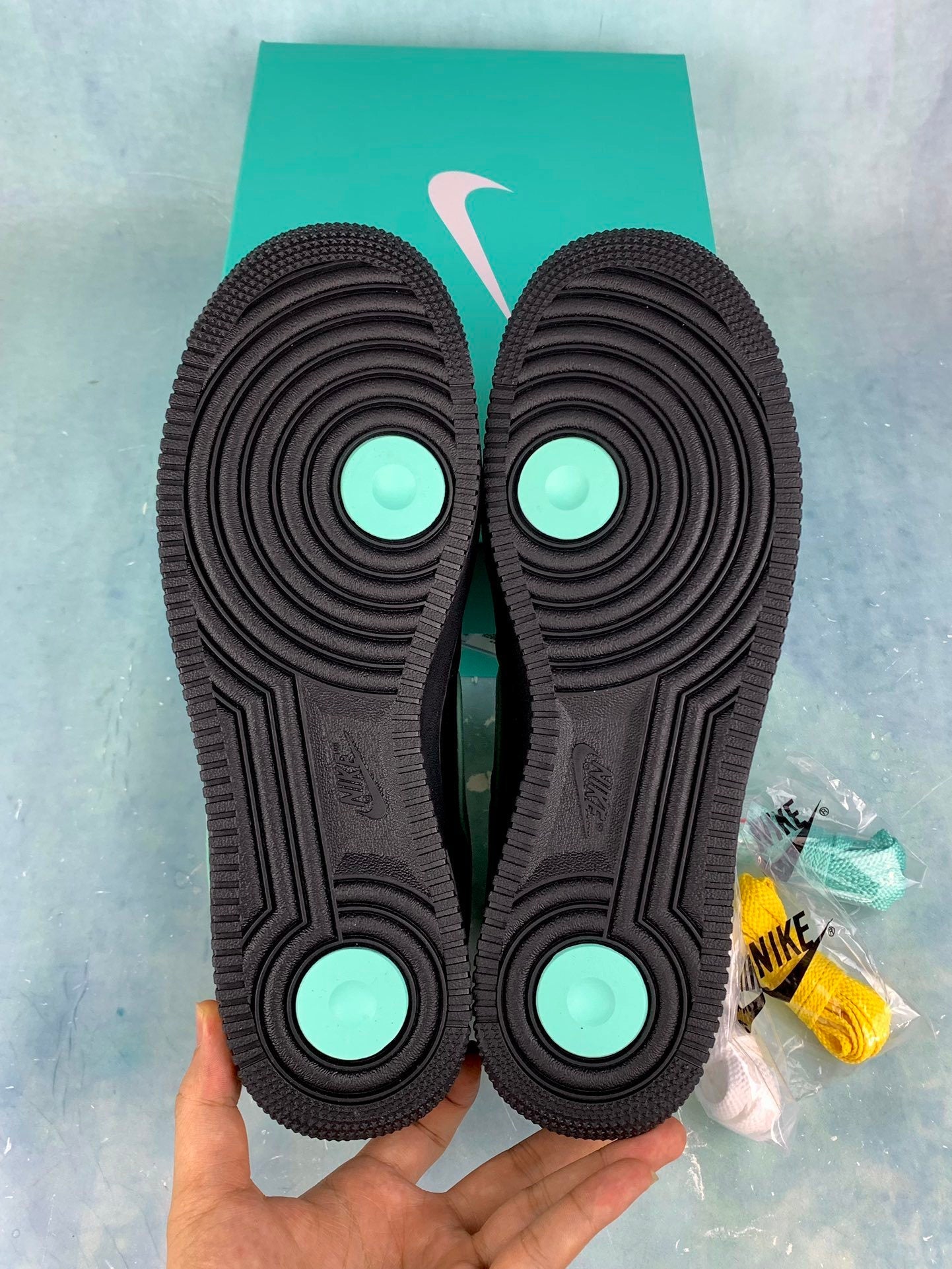 NIKE Air Force 1 Sneakers