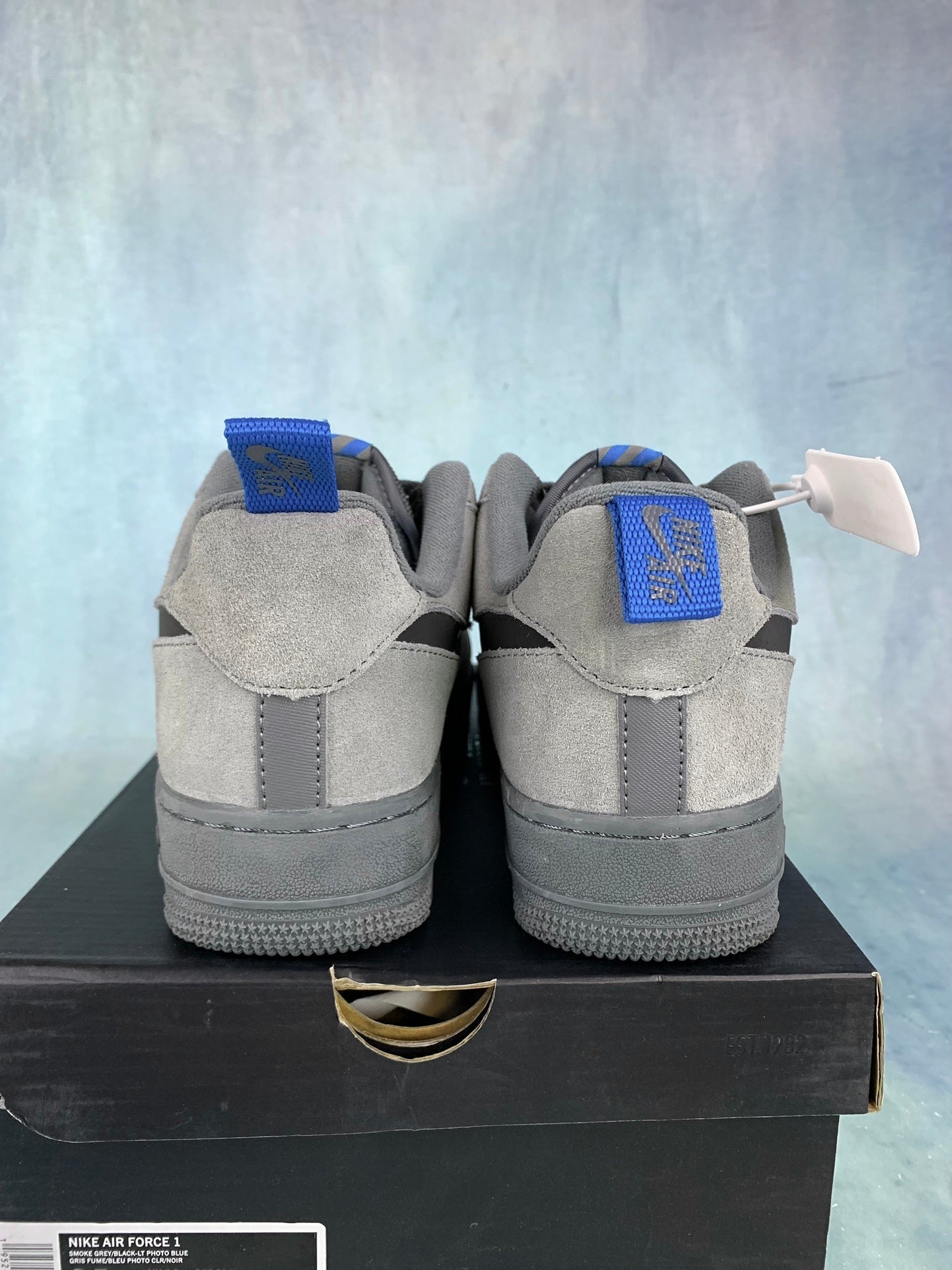 NIKE Air Force 1 Sneakers