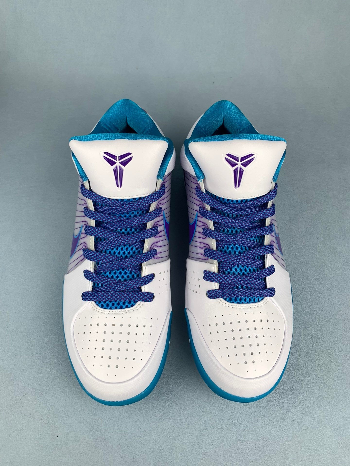 NIKE ZK4 Zoom Kobe 4 Basketball Shoes