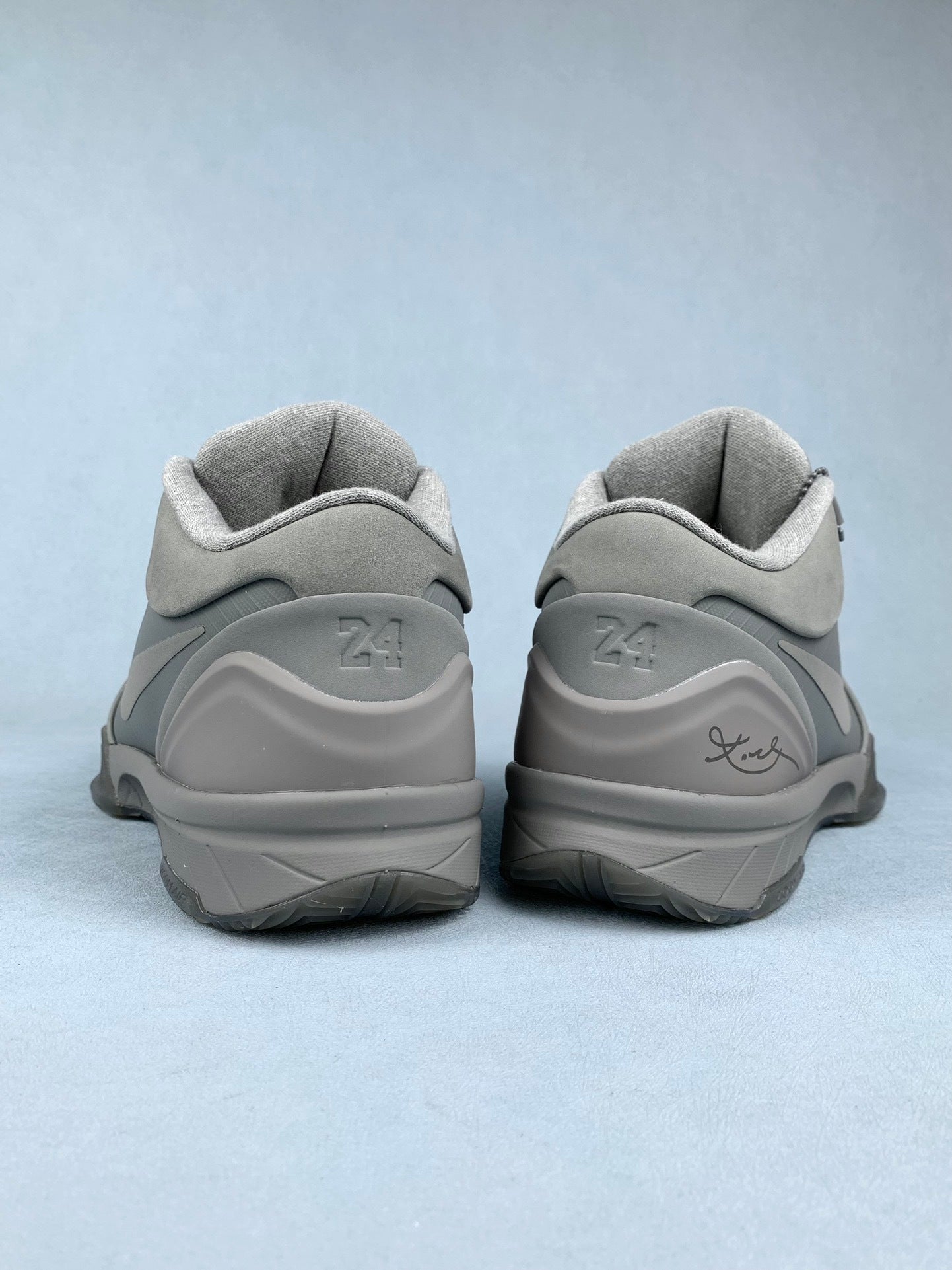 NIKE ZK4 Zoom Kobe 4 Basketball Shoes