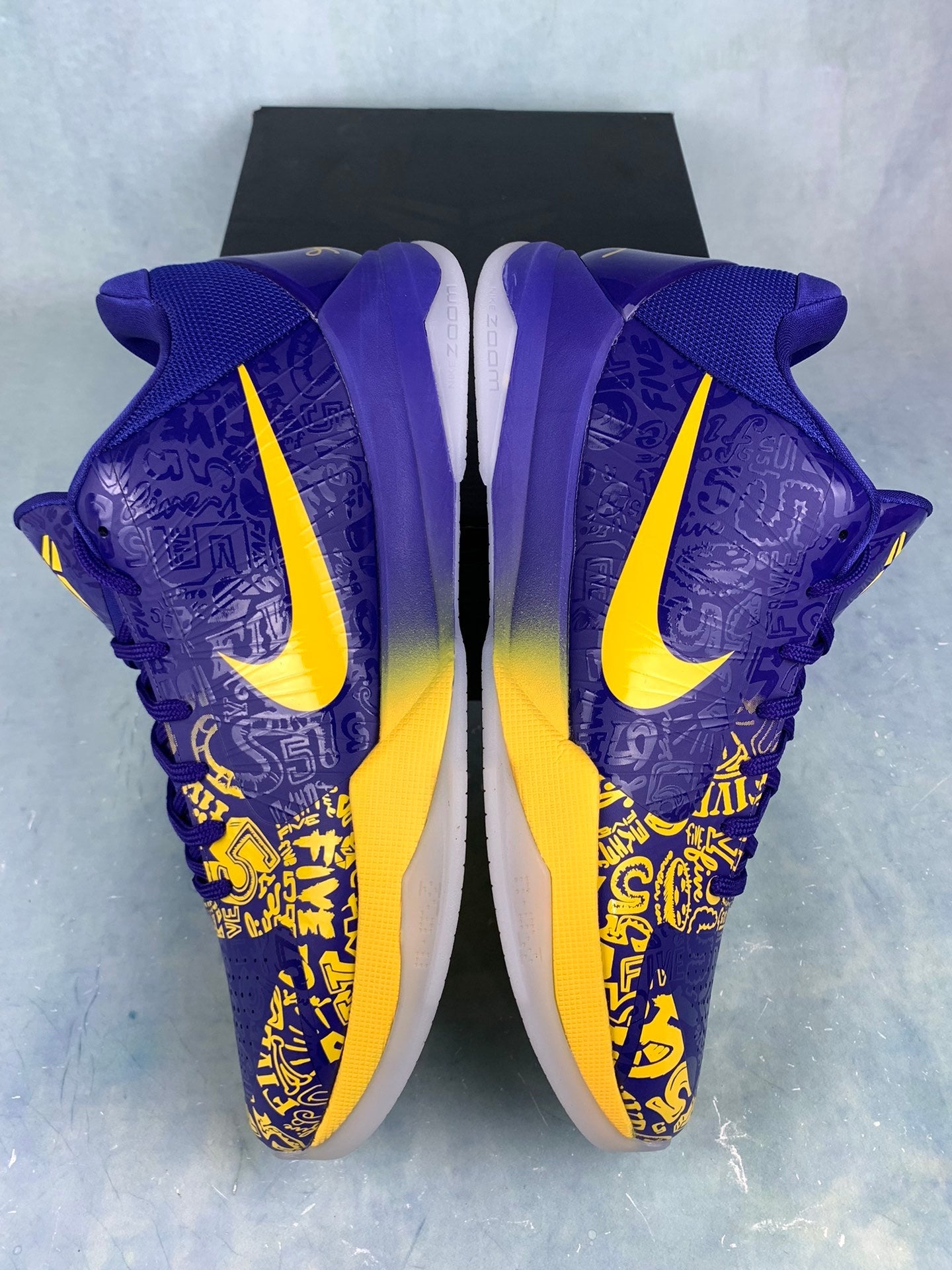 NIKE ZK5 Zoom Kobe 5 Basketball Shoes