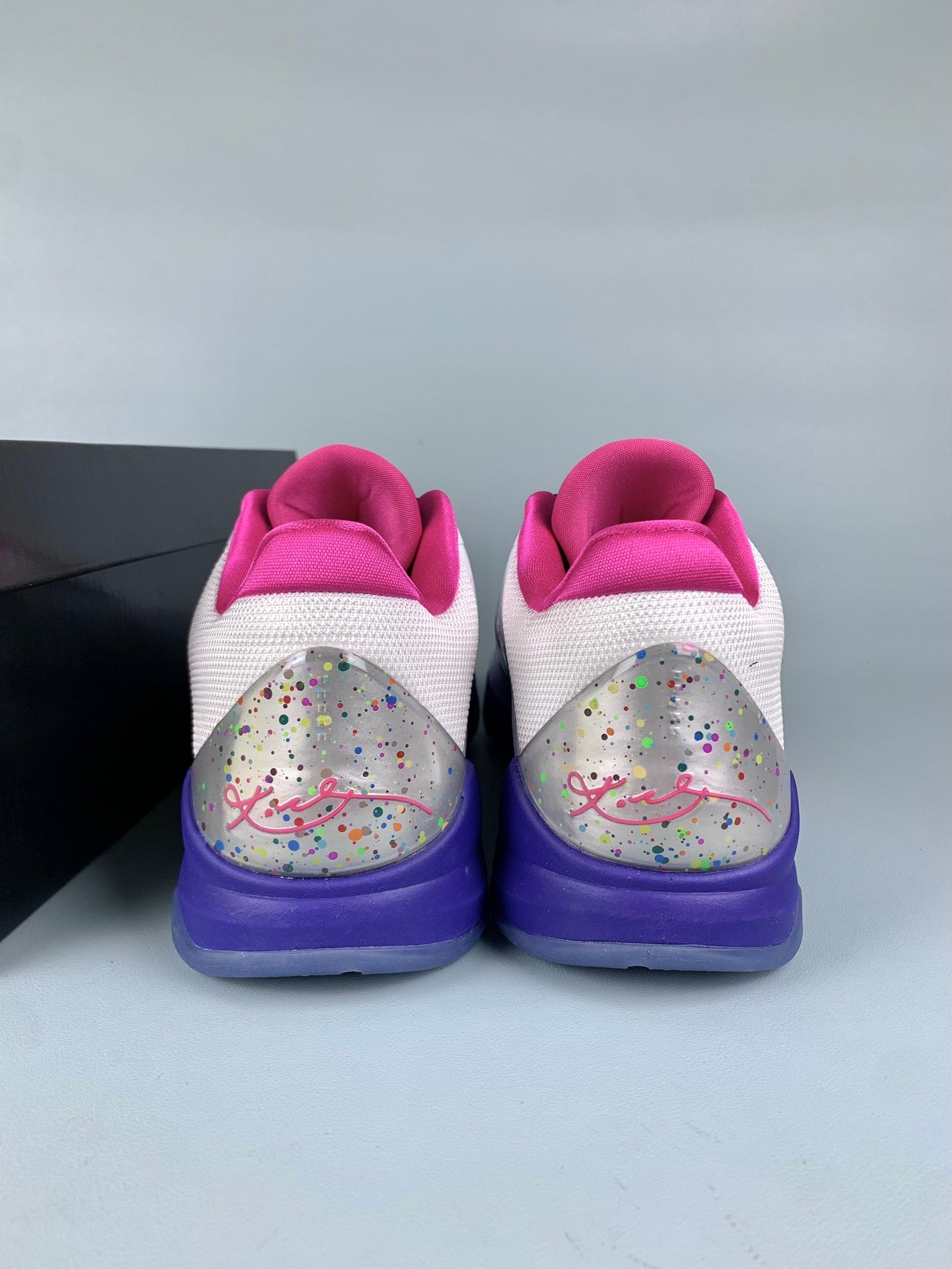 NIKE ZK5 Zoom Kobe 5 Basketball Shoes