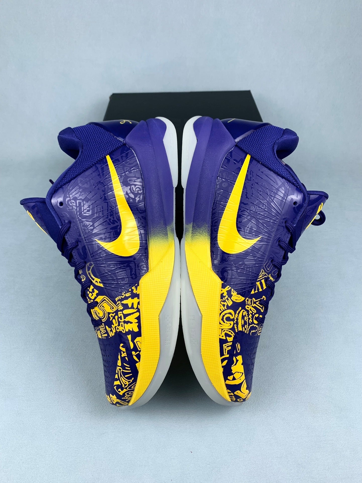 NIKE ZK5 Zoom Kobe 5 Basketball Shoes