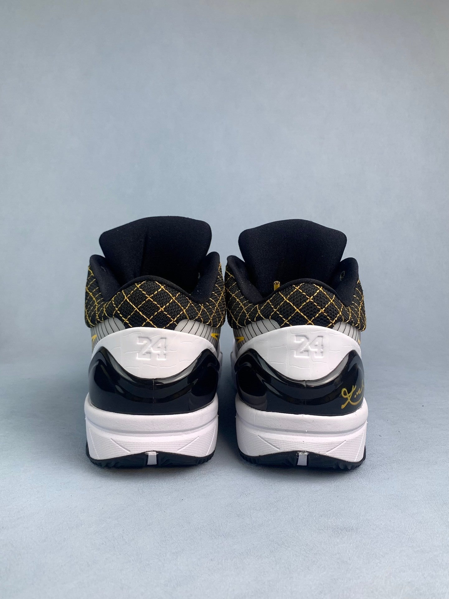 NIKE ZK4 Zoom Kobe 4 Basketball Shoes