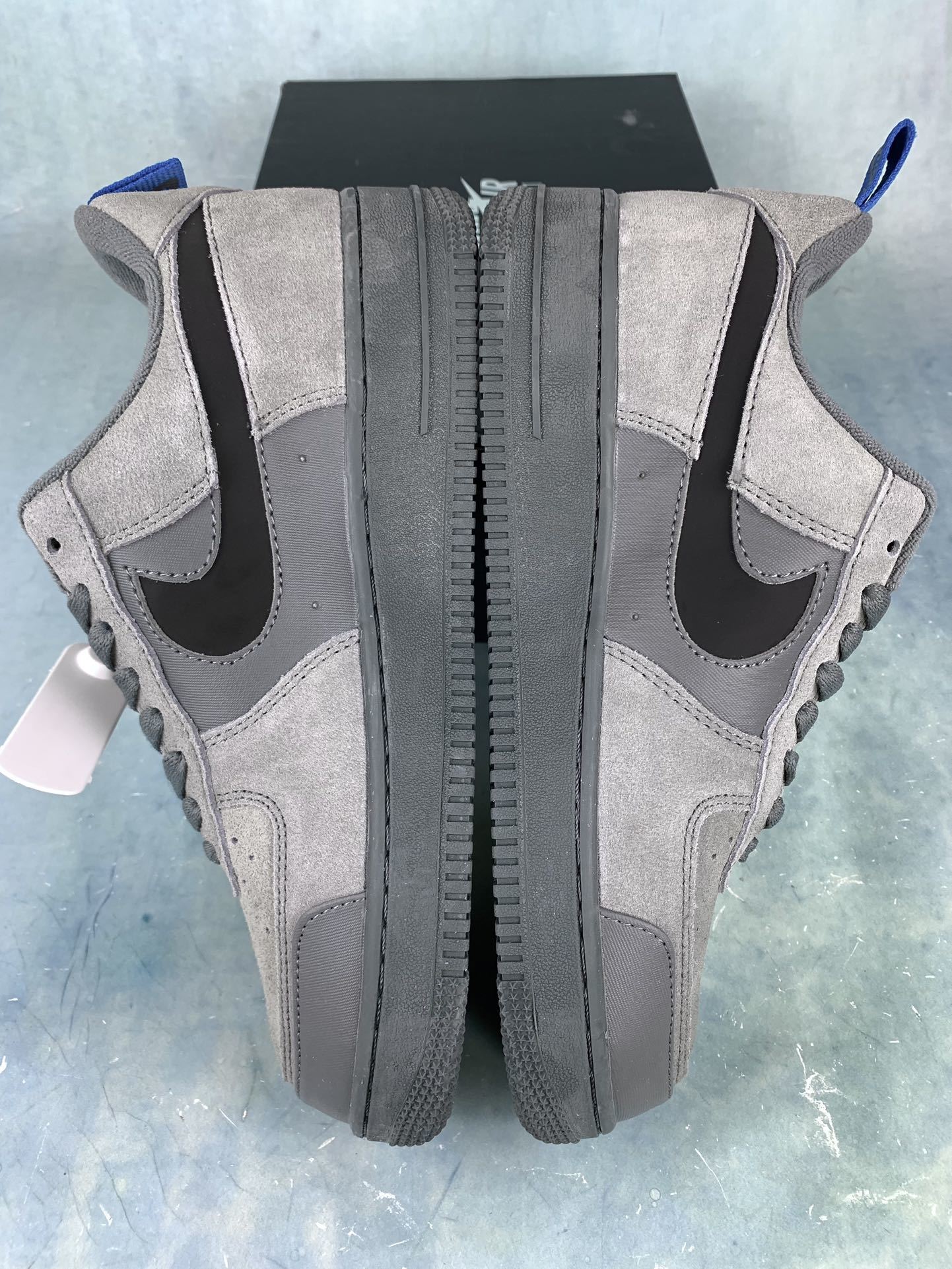 NIKE Air Force 1 Sneakers