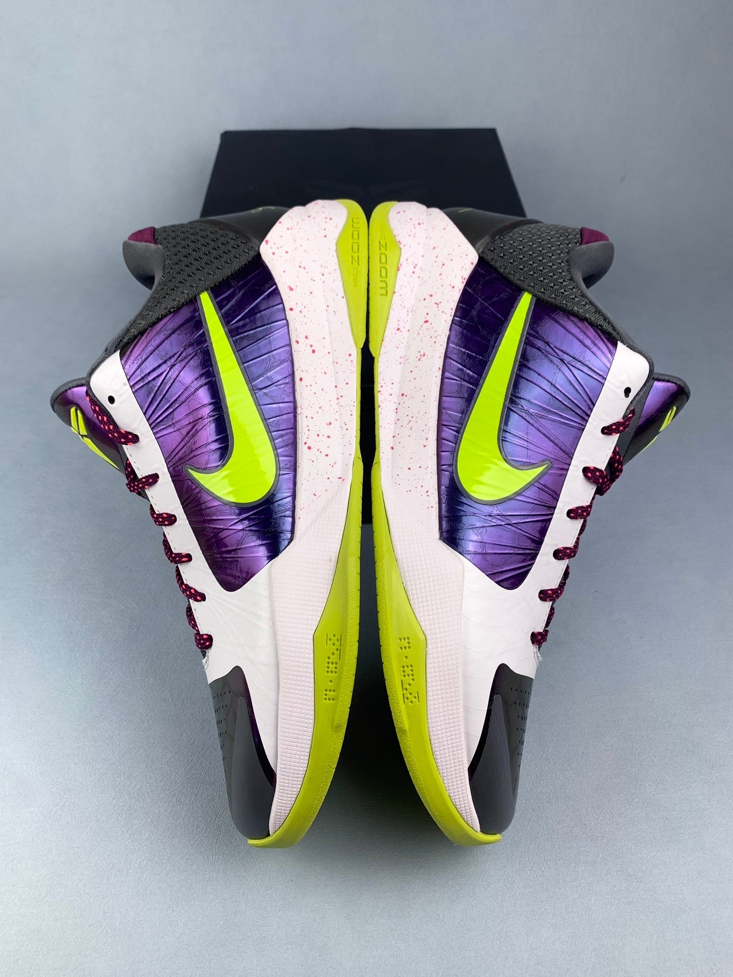 NIKE ZK5 Zoom Kobe 5 Basketball Shoes