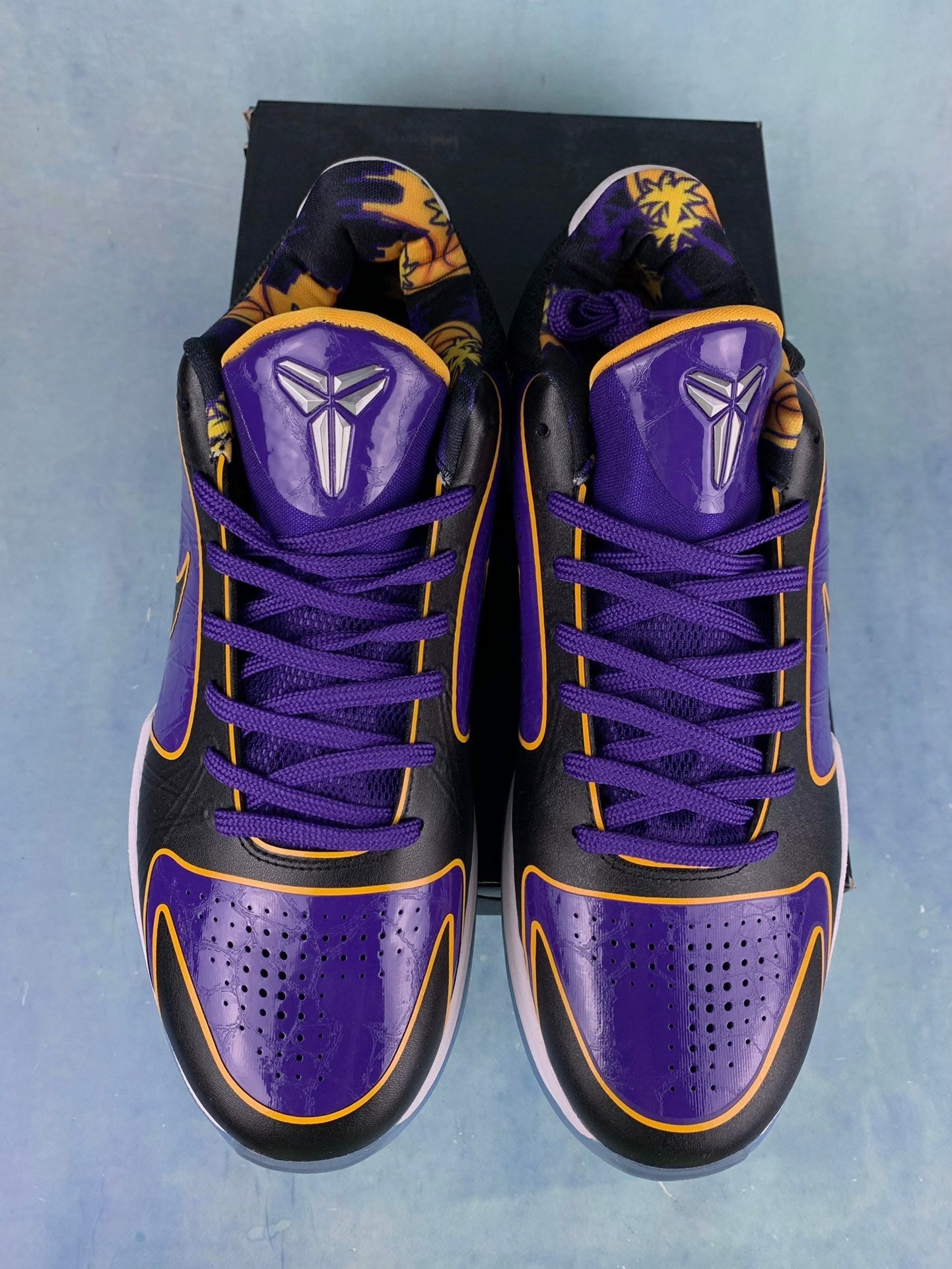 NIKE ZK4 Zoom Kobe 4 Basketball Shoes