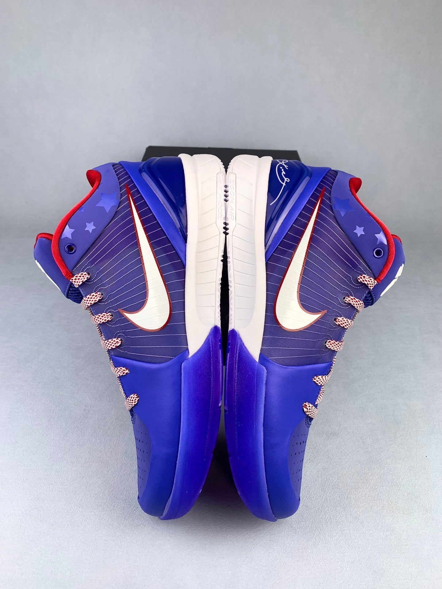 NIKE ZK4 Zoom Kobe 4 Basketball Shoes