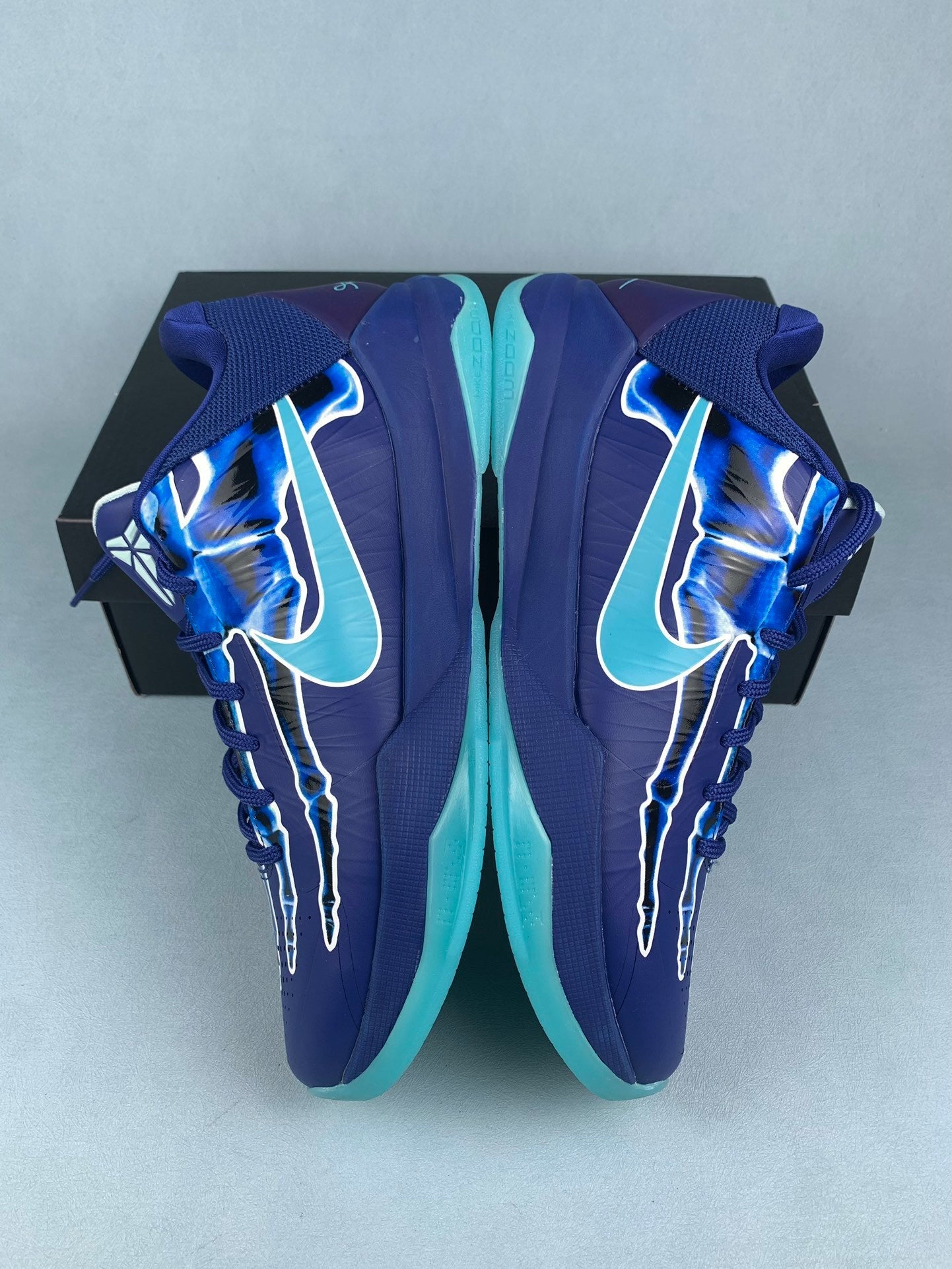 NIKE ZK5 Zoom Kobe 5 Basketball Shoes