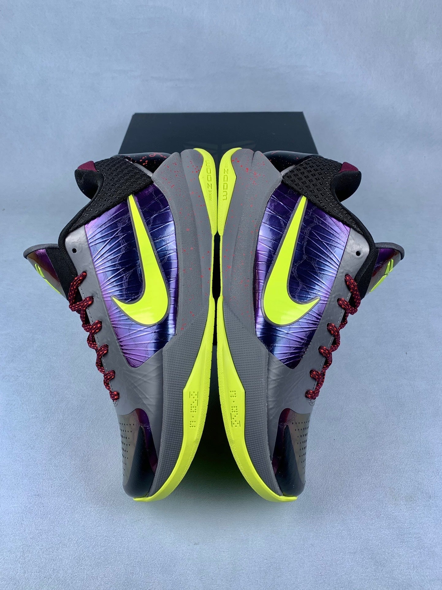 NIKE ZK5 Zoom Kobe 5 Basketball Shoes