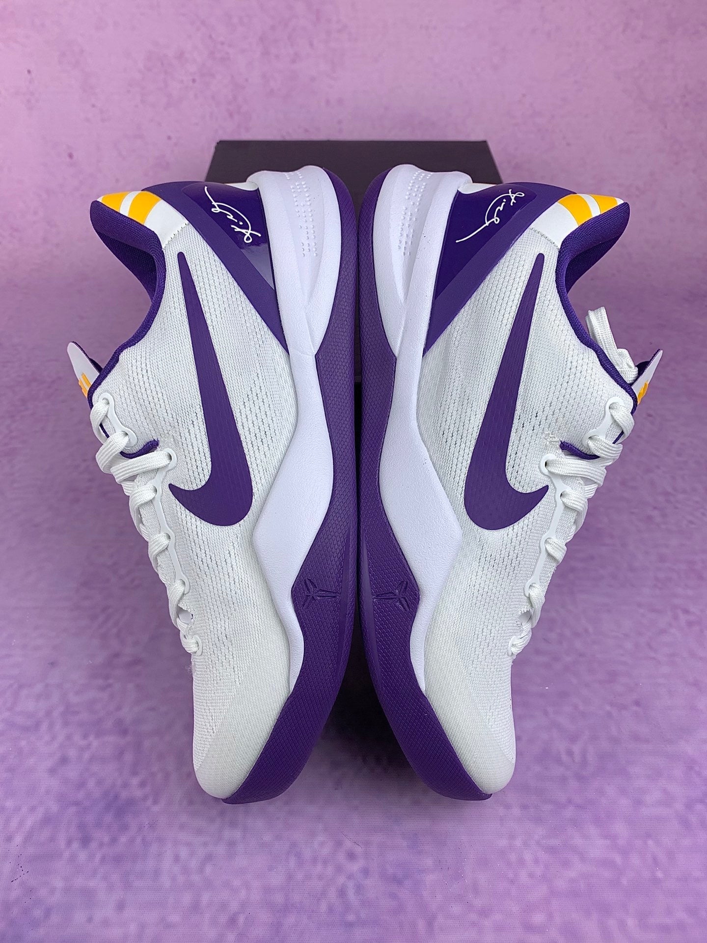 NIKE ZK8 Zoom Kobe 8 Basketball Shoes