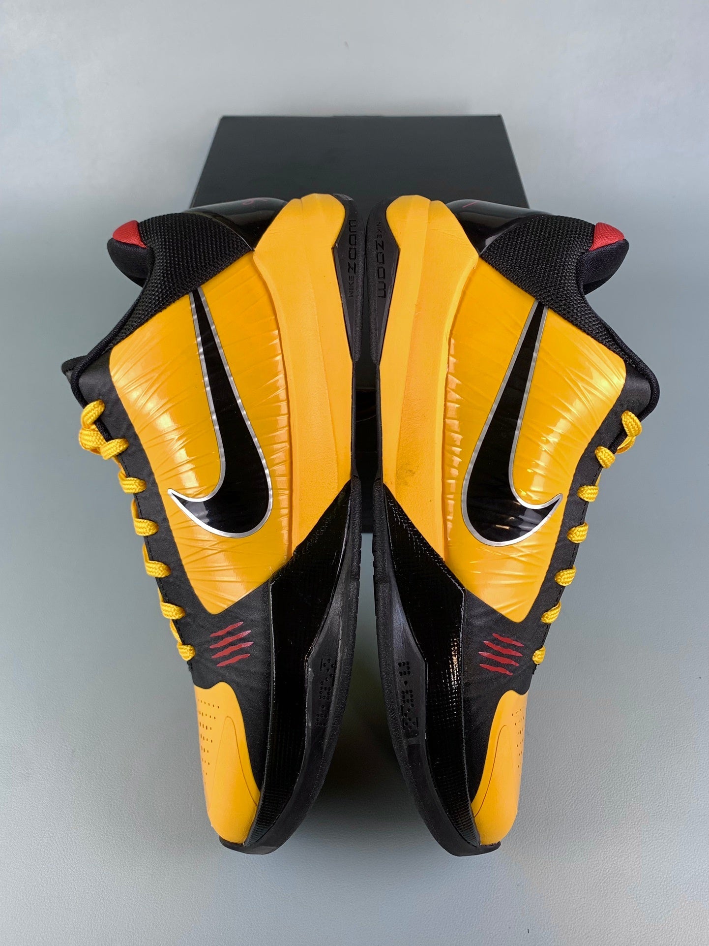 NIKE ZK5 Zoom Kobe 5 Basketball Shoes