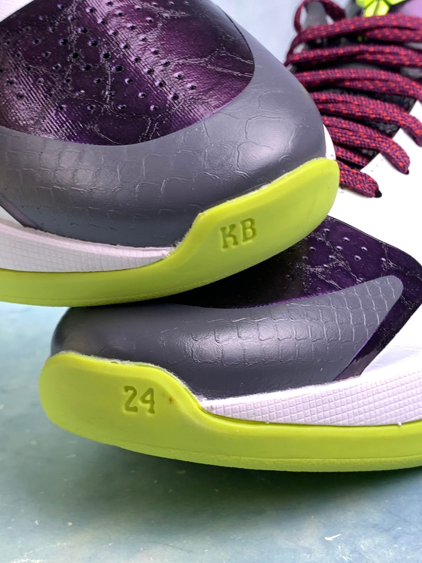 NIKE ZK5 Zoom Kobe 5 Basketball Shoes