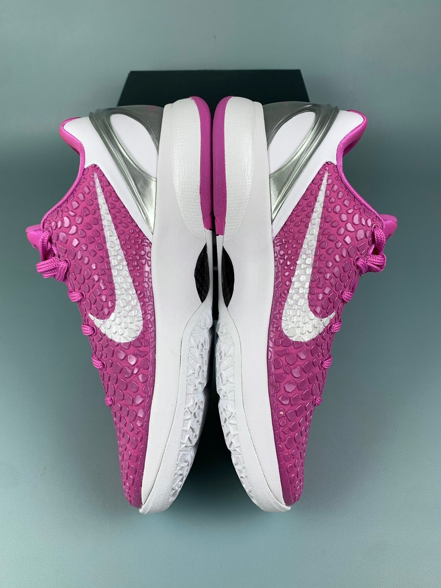 NIKE ZK6 Zoom Kobe 6 Basketball Shoes
