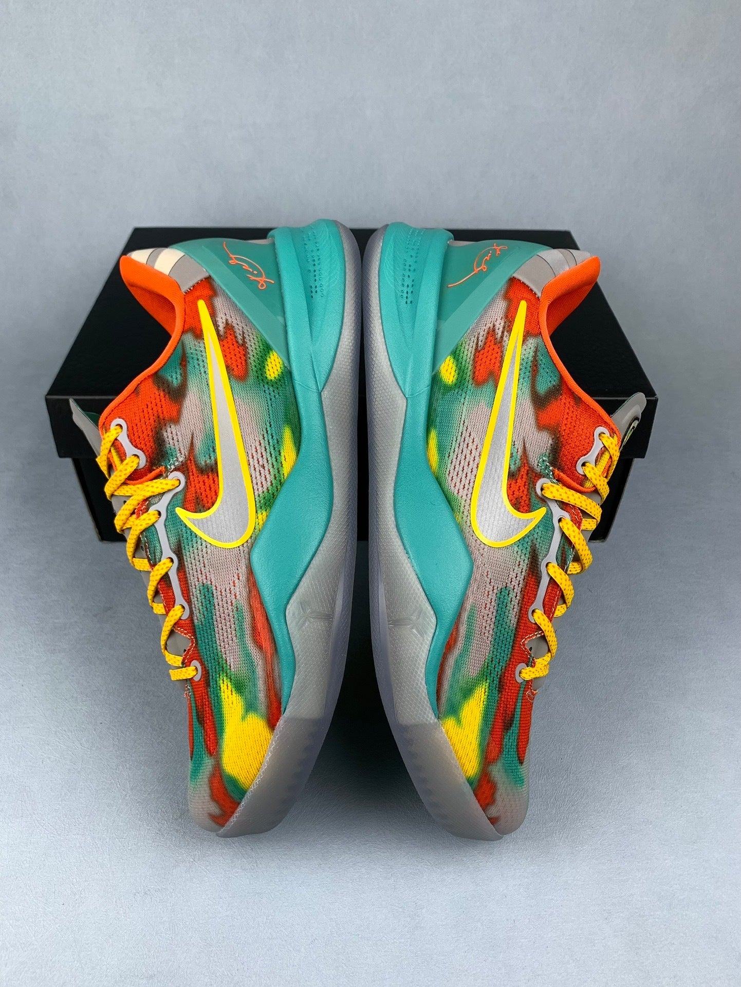 NIKE ZK8 Zoom Kobe 8 Basketball Shoes