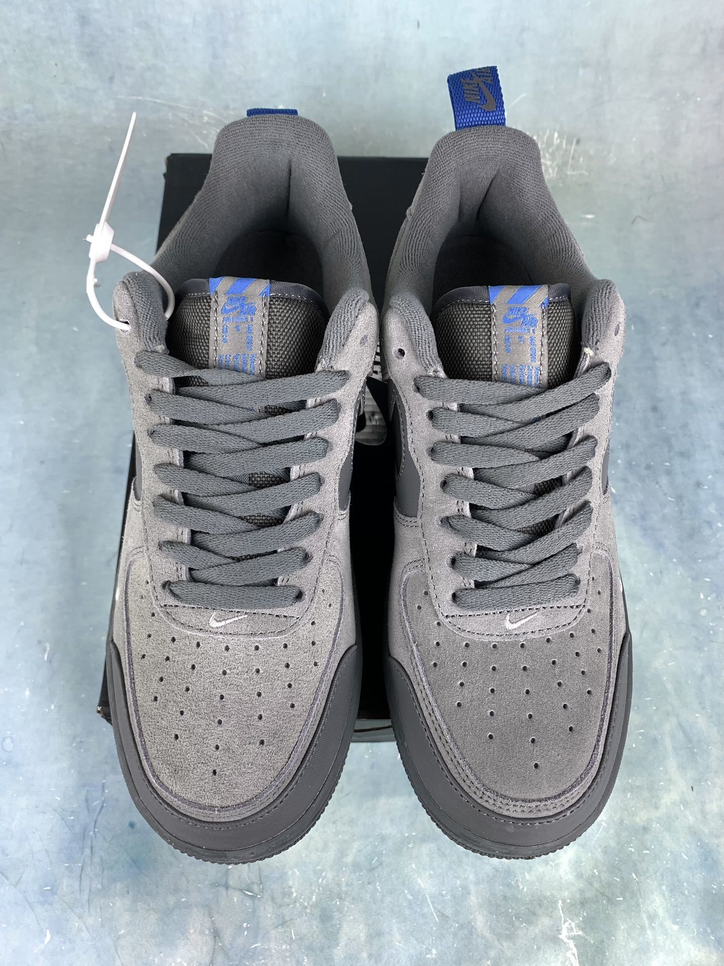 NIKE Air Force 1 Sneakers