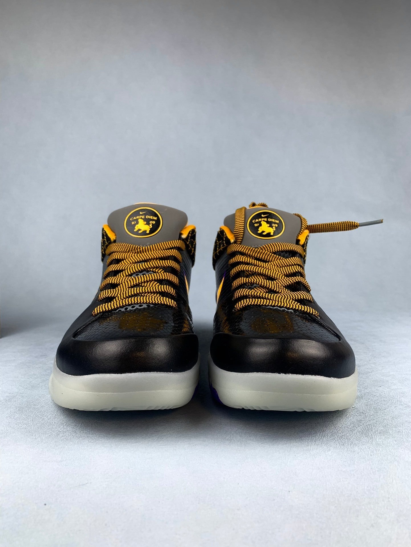 NIKE ZK4 Zoom Kobe 4 Basketball Shoes