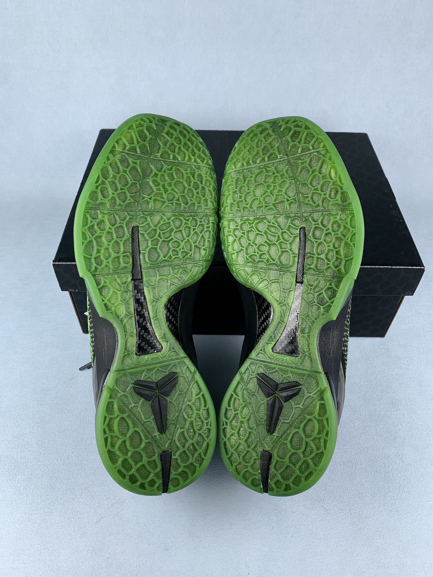 NIKE ZK6 Zoom Kobe 6 Basketball Shoes