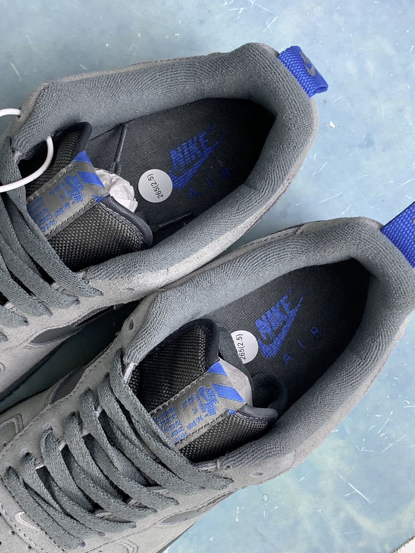 NIKE Air Force 1 Sneakers