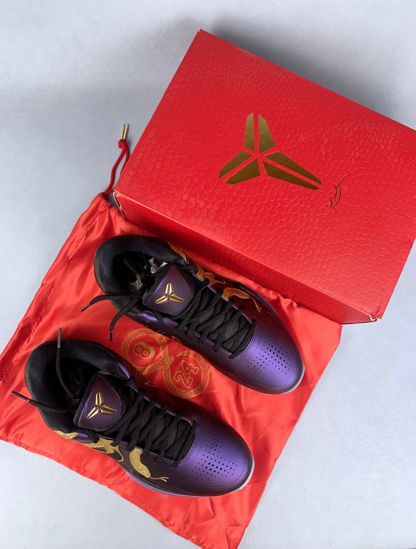 NIKE ZK5 Zoom Kobe 5 Basketball Shoes