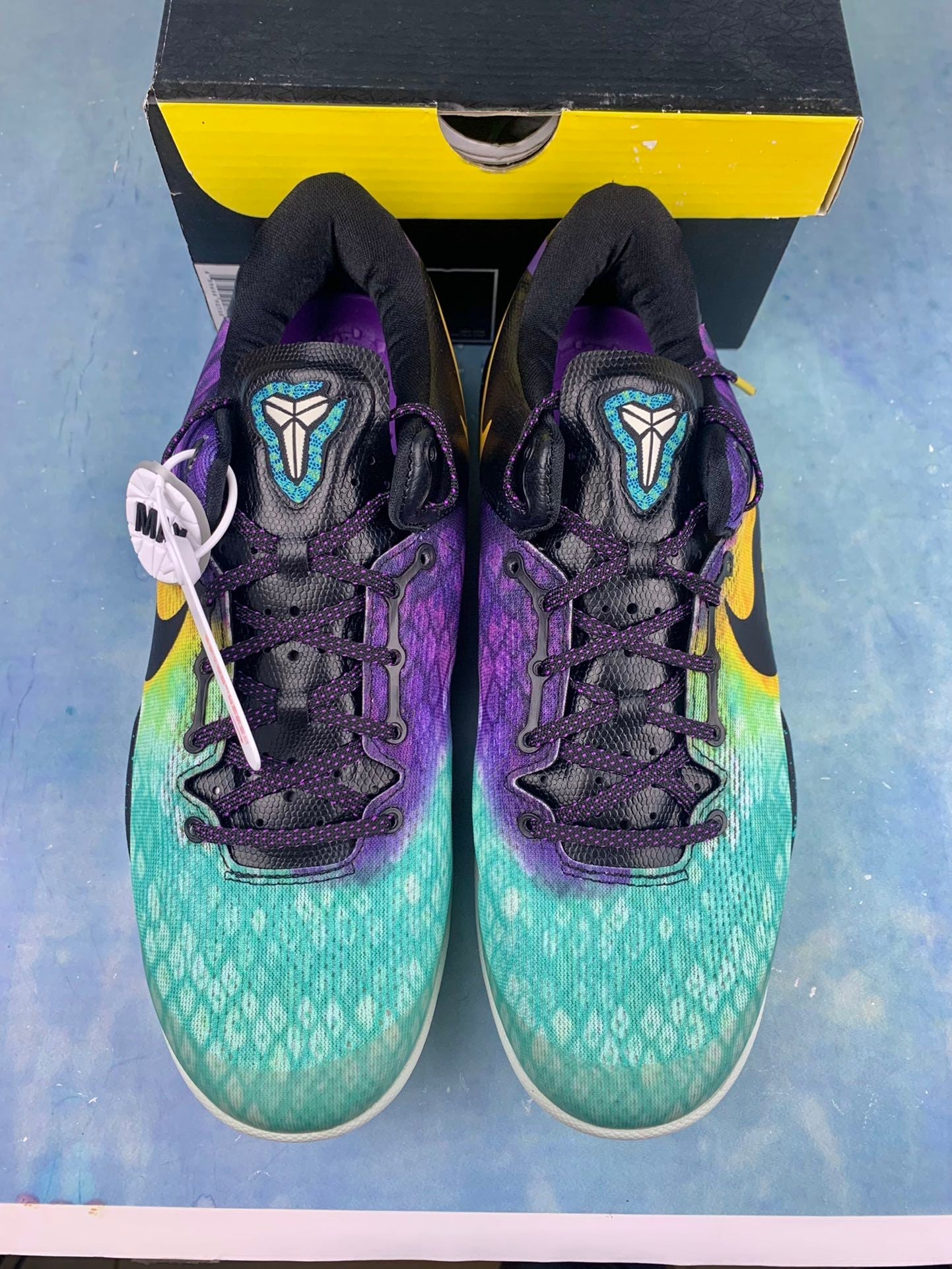 NIKE ZK8 Zoom Kobe 8 Basketball Shoes
