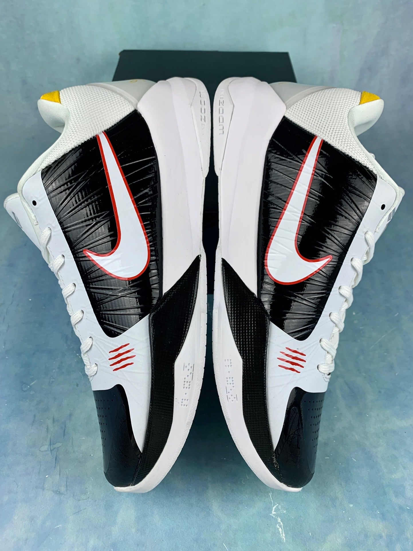 NIKE ZK5 Zoom Kobe 5 Basketball Shoes